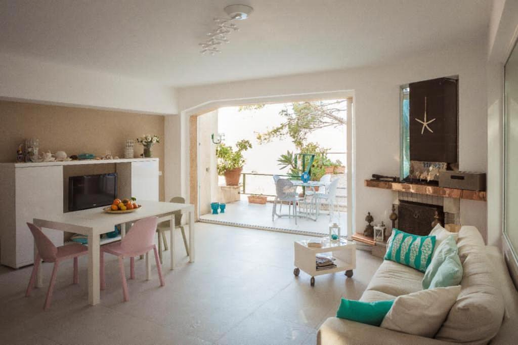 فيلا Terrazza Isola Bella تاورمينا المظهر الخارجي الصورة