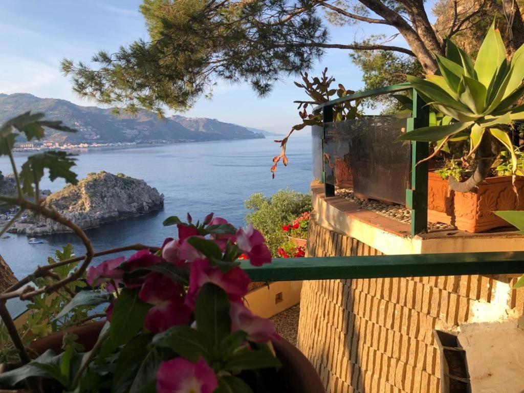 فيلا Terrazza Isola Bella تاورمينا المظهر الخارجي الصورة